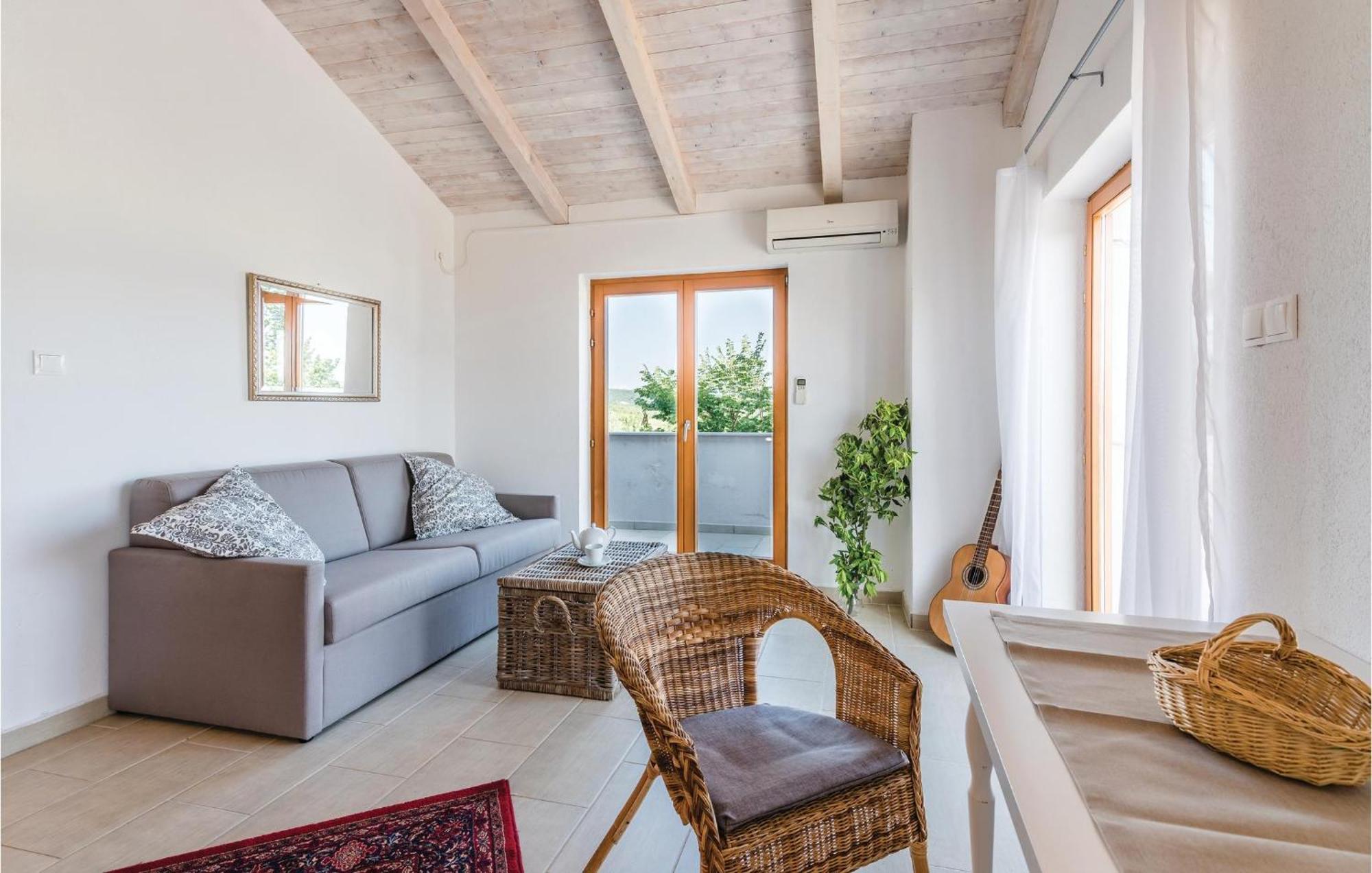 Nice Home In Zgaljici With Outdoor Swimming Pool Skrbčići Екстериор снимка